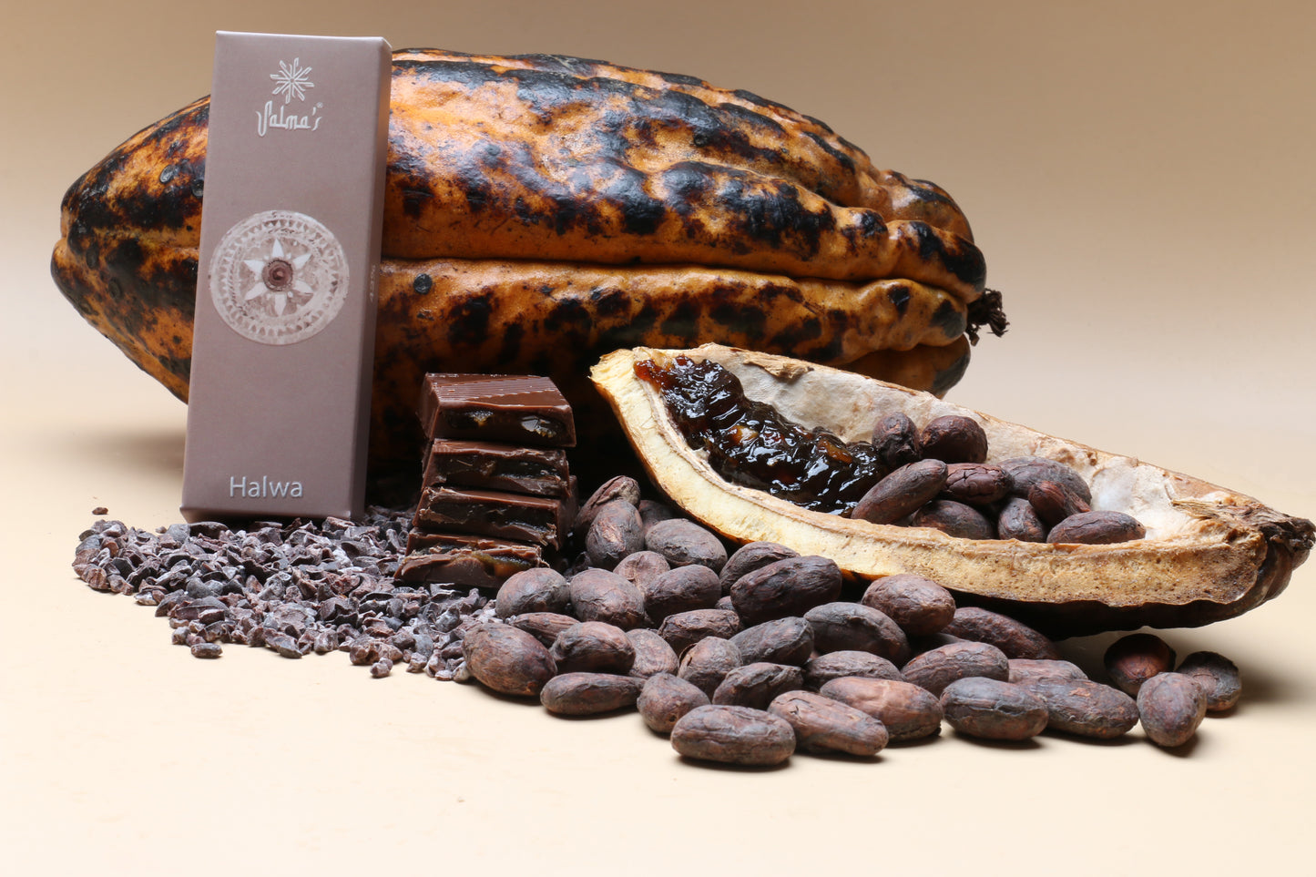 Omani Halwa Milk Chocolate Bar 25G